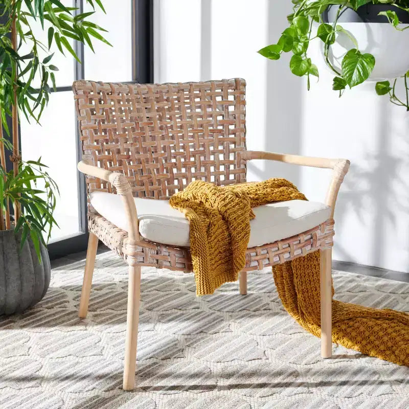 Poltrona in Rattan con Cuscino, Sedia con Braccioli Intrecciata Boho per Soggiorno e Camera da Letto